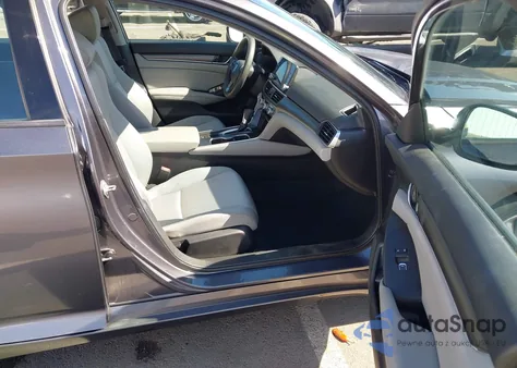 2020 Honda Accord Lx z USA, uszkodzony, nr VIN 1HGCV1F1XLA000902